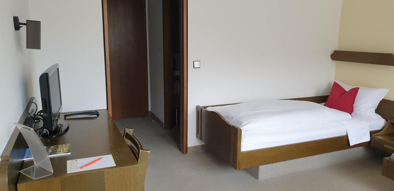 Hotel Muenzmay Stuttgart Szoba fotó