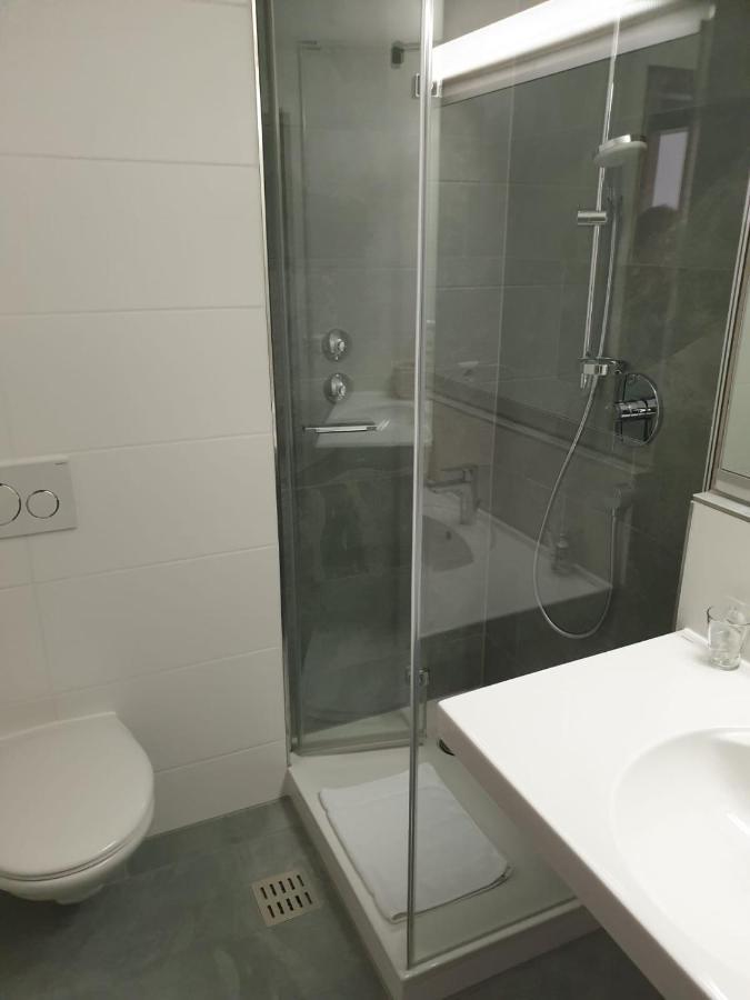 Hotel Muenzmay Stuttgart Szoba fotó